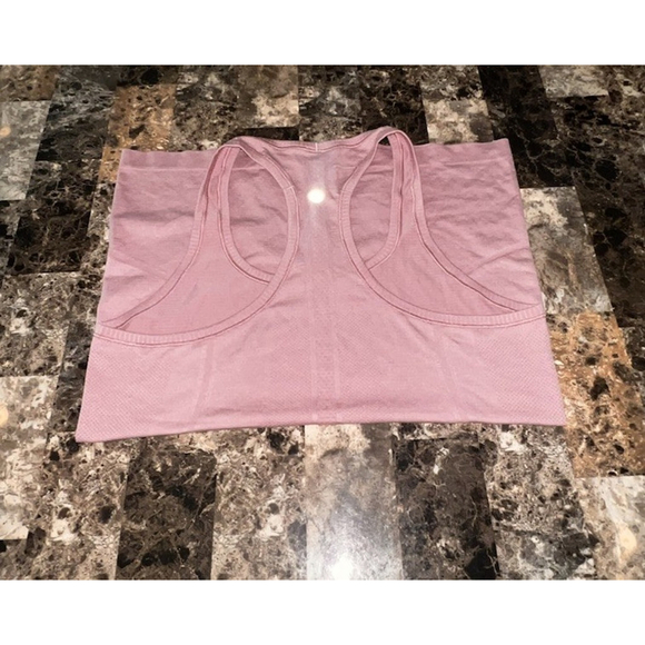 LULULEMON SWIFTLY TECH RACERBACK TANK TOP PINK COLOR SIZE 10 - Picture 4 of 10